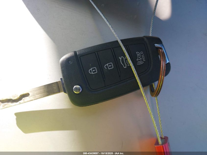 2025 Hyundai Elantra Se VIN: KMHLL4DG4SU854533 Lot: 43439597