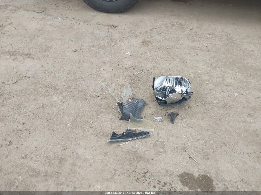 2009 Honda Fit Sport VIN: JHMGE88469S017083 Lot: 43439617