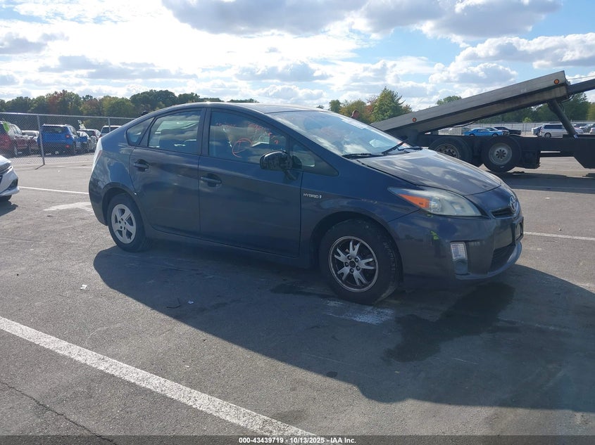 TOYOTA PRIUS II