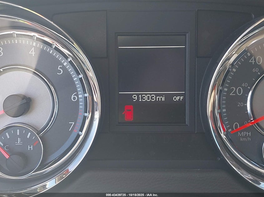 2015 Chrysler Town & Country Touring-L VIN: 2C4RC1CG8FR755277 Lot: 43439725