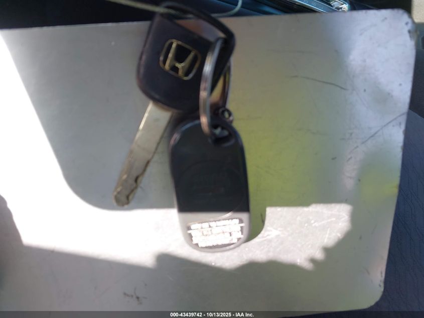 2005 Honda Civic Hybrid VIN: JHMES96615S019330 Lot: 43439742