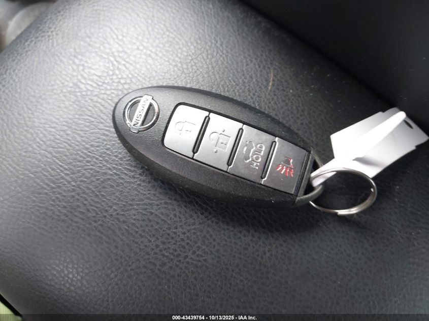 2016 Nissan Sentra Sr VIN: 3N1AB7AP4GY253117 Lot: 43439754