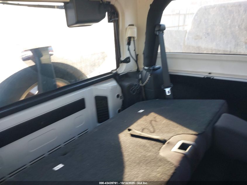 2015 Jeep Wrangler Sport VIN: 1C4GJWAG6FL533889 Lot: 43439761