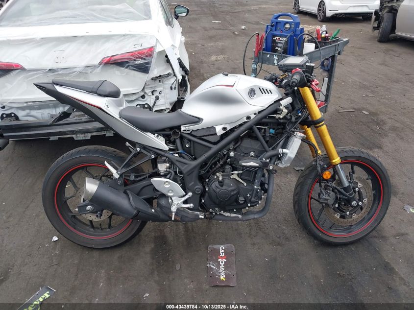 2020 Yamaha Yzfr3 A VIN: MH3RH18Y1LK003158 Lot: 43439784