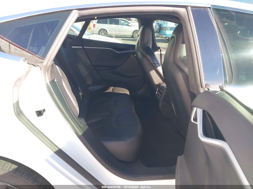 5YJSA1E23FF106815 2015 TESLA MODEL S photo no. 8