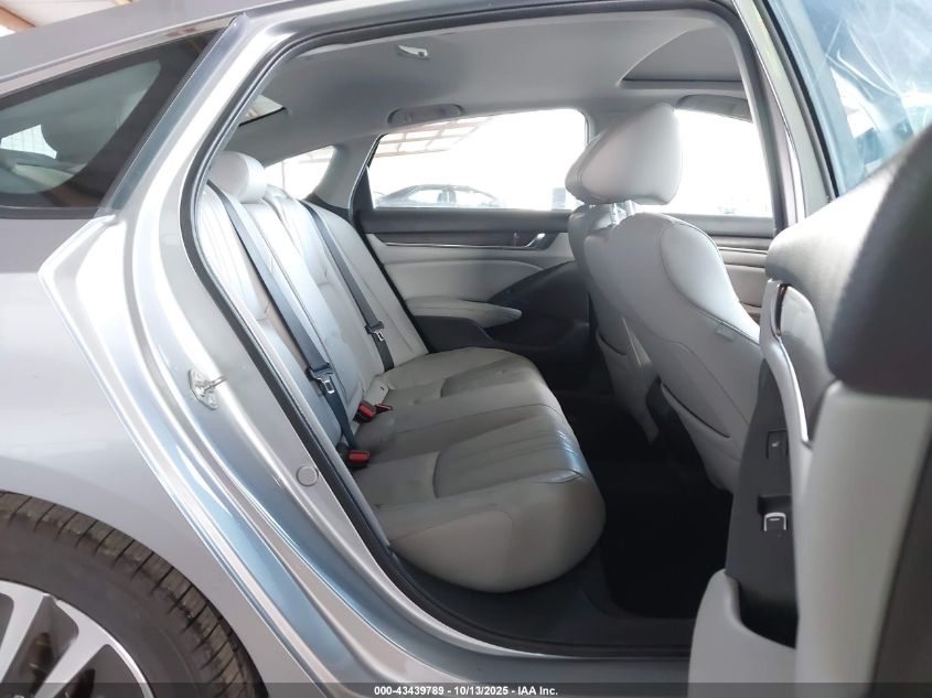 2018 Honda Accord Hybrid Touring VIN: 1HGCV3F92JA001587 Lot: 43439789