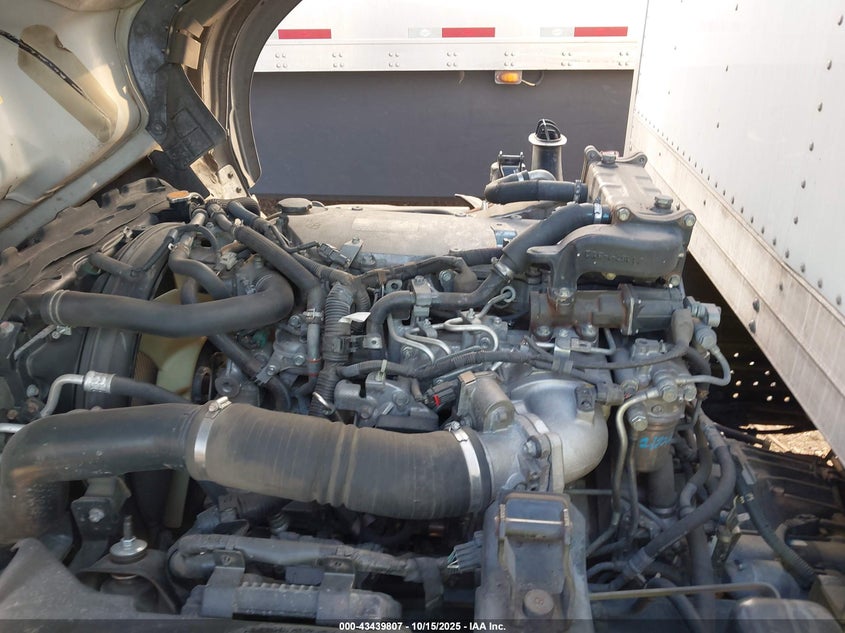 2016 Isuzu Dsl Reg At VIN: JALE5W164G7902180 Lot: 43439807