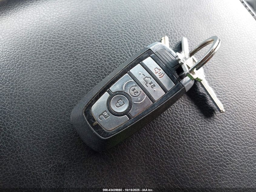 2020 Ford F-250 Lariat VIN: 1FT8W2BT5LEE36466 Lot: 43439860