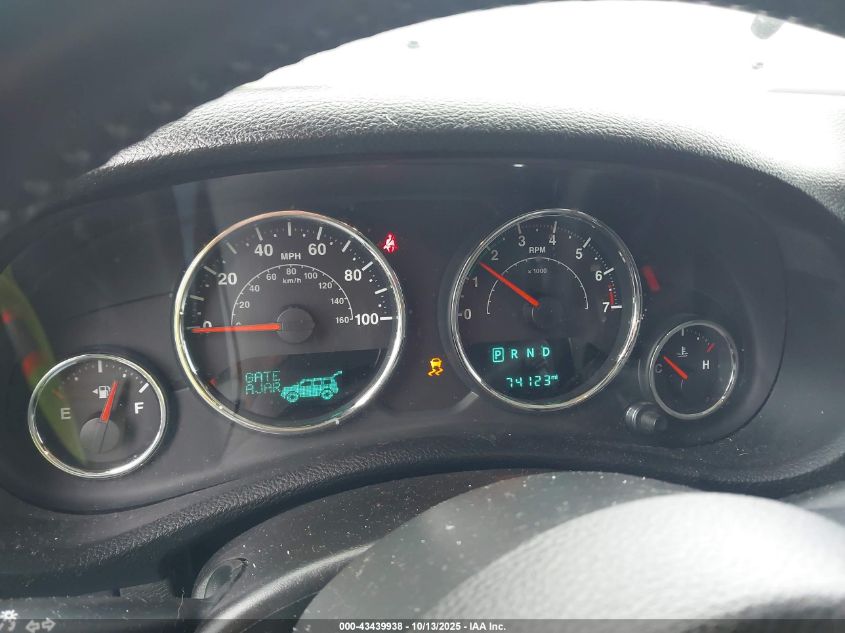 2016 Jeep Wrangler Unlimited Sahara VIN: 1C4BJWEG4GL132699 Lot: 43439938