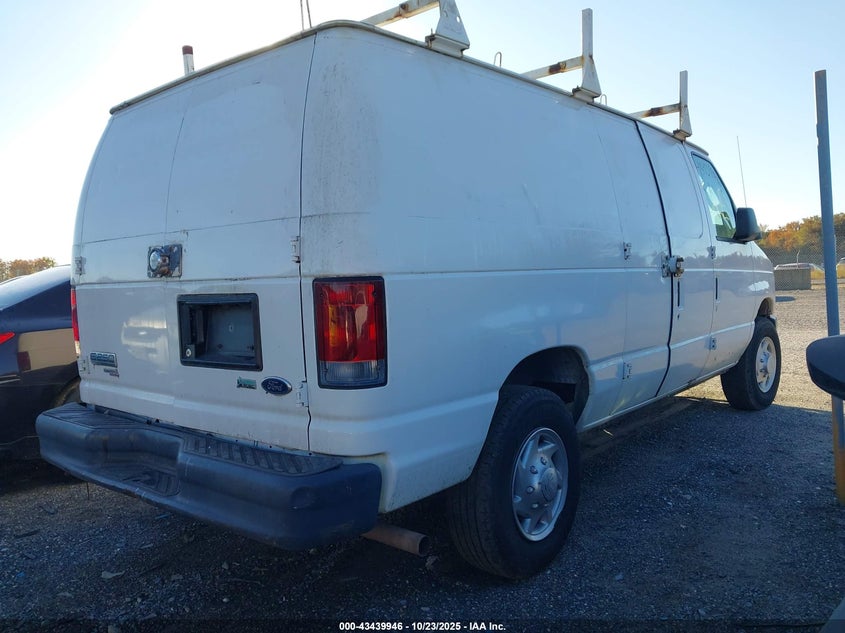 1FTNE2EW7BDA12982 2011 FORD ECONOLINE photo no. 4