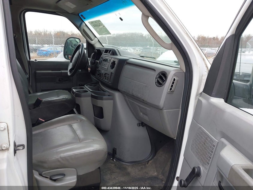 1FTNE2EW7BDA12982 2011 FORD ECONOLINE photo no. 5
