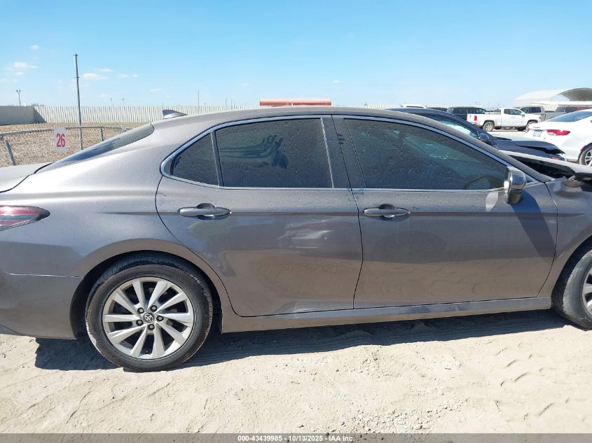 2022 Toyota Camry Le VIN: 4T1C11AK5NU635520 Lot: 43439985