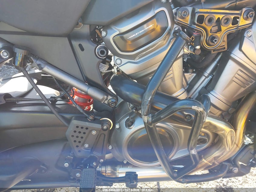 1HD1ZES12RB303925 2024 HARLEY-DAVIDSON PAN AMERICA photo no. 8