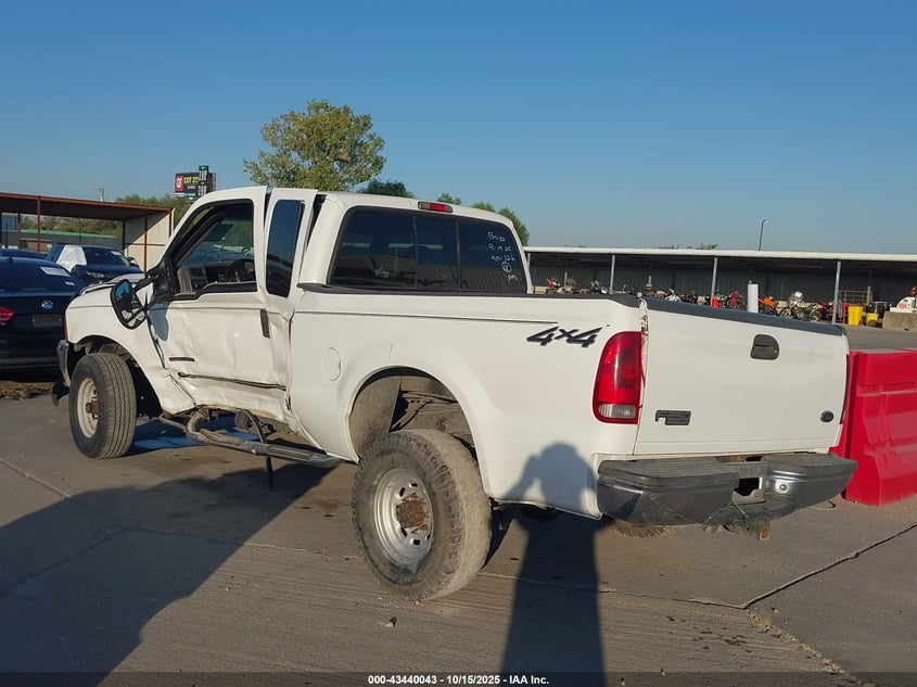 1FTNX21F0YEA04726 2000 FORD F250 photo no. 3