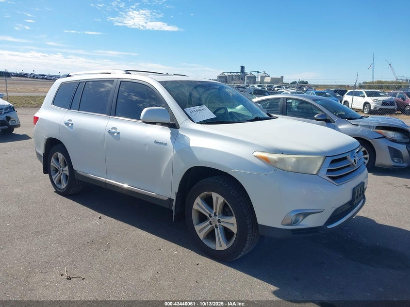 TOYOTA HIGHLANDER LIMITED V6