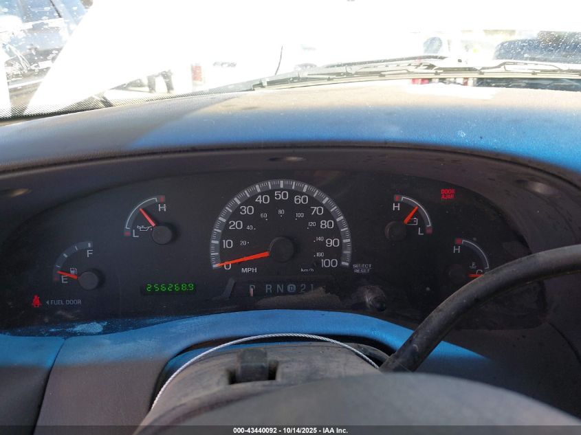 2003 Ford F-150 Lariat/Xl/Xlt VIN: 1FTRX17W93NA94907 Lot: 43440092