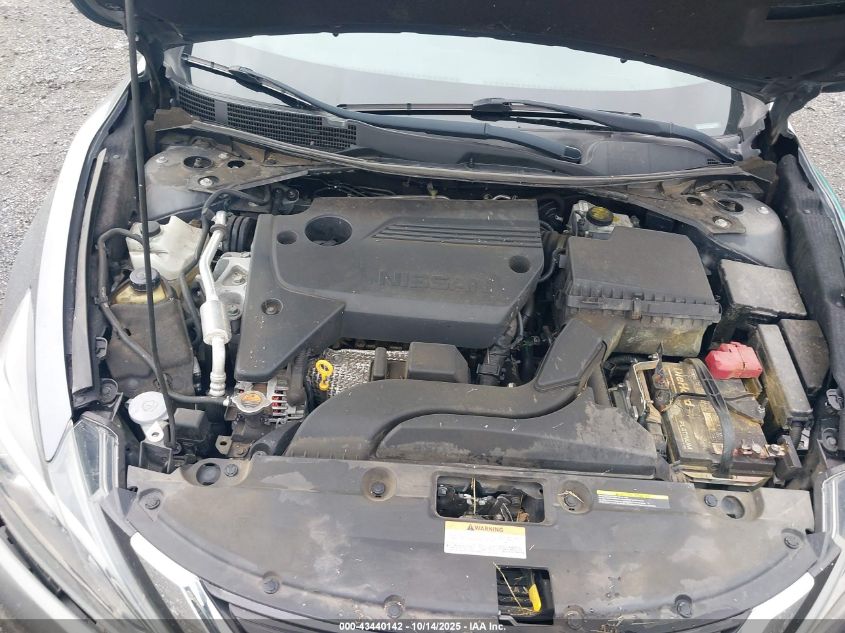2018 Nissan Altima 2.5 Sr VIN: 1N4AL3AP2JC143885 Lot: 43440142