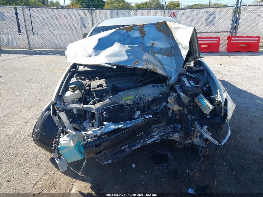 2005 Toyota Camry Le VIN: 4T1BE32K35U394728 Lot: 43440175