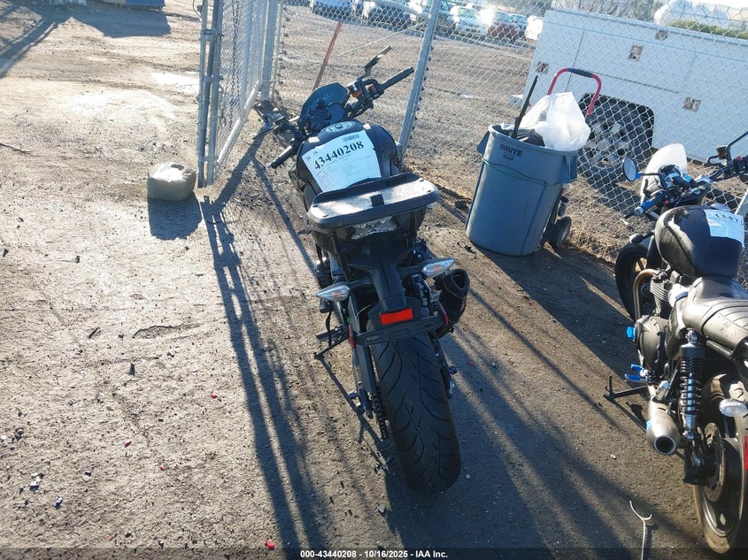 2024 Kawasaki Zr900 M VIN: ML5ZRDM12RDA67368 Lot: 43440208