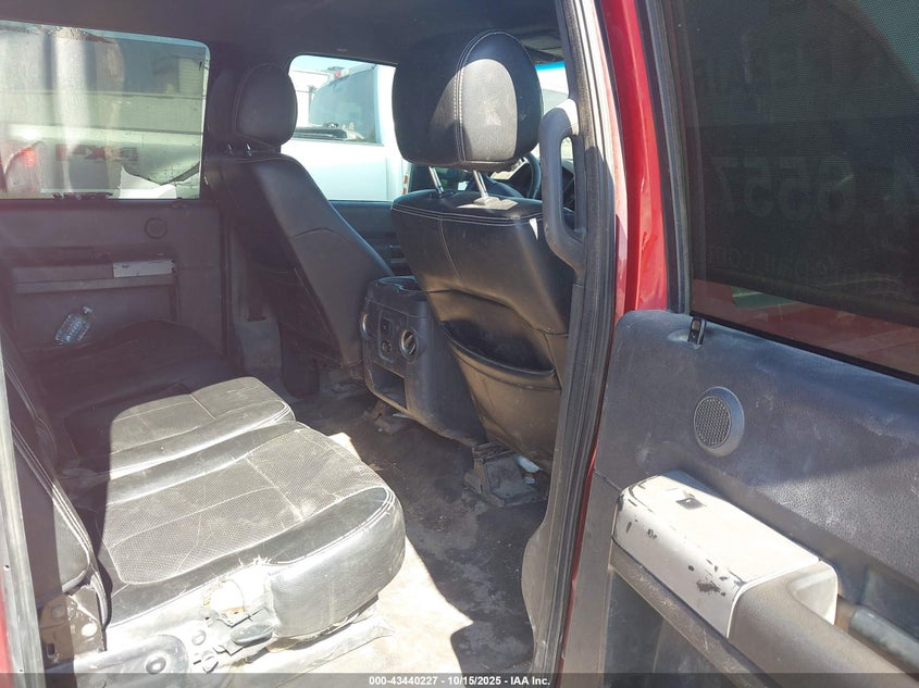 2015 Ford F-350 Lariat VIN: 1FT8W3CT6FEC95772 Lot: 43440227