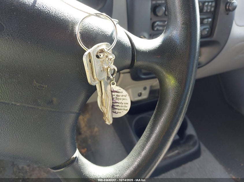 1999 Ford Ranger Xl/Xlt VIN: 1FTYR10C1XUB86806 Lot: 43440251