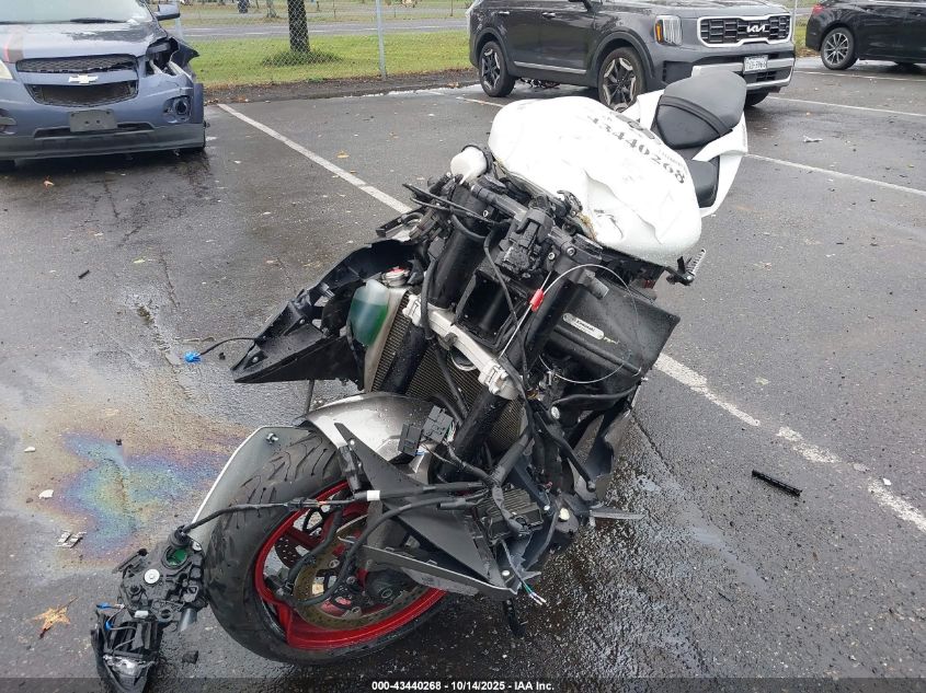 2024 Kawasaki Zx636 K VIN: JKBZXJK1XRA003886 Lot: 43440268