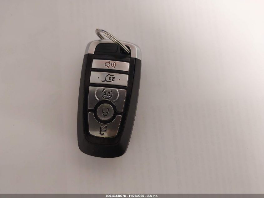 2023 Ford F-150 Lariat VIN: 1FTFW1E88PKE26725 Lot: 43440278