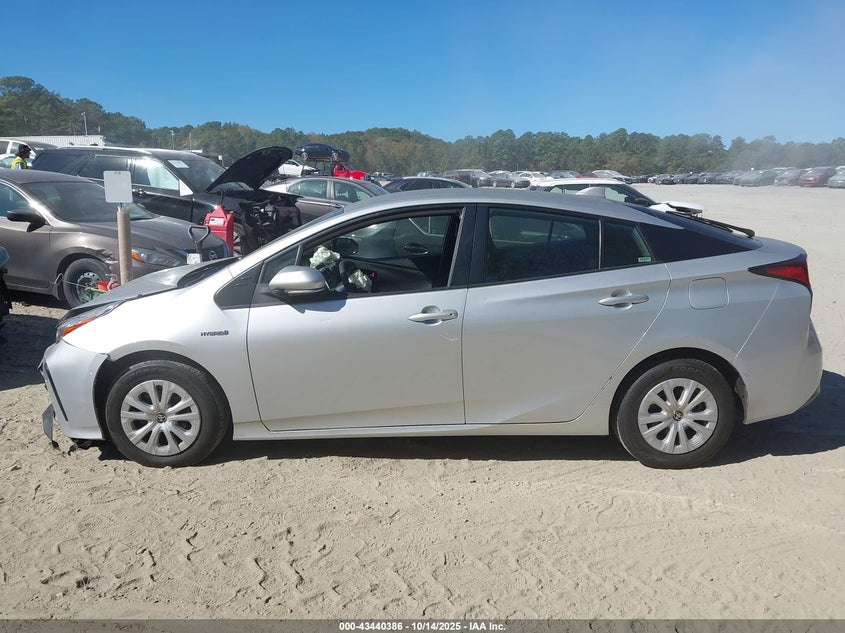 JTDKAMFU2M3152566 2021 TOYOTA PRIUS photo no. 14