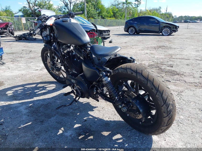 1HD4LE212NB401393 2022 HARLEY-DAVIDSON IRON photo no. 3