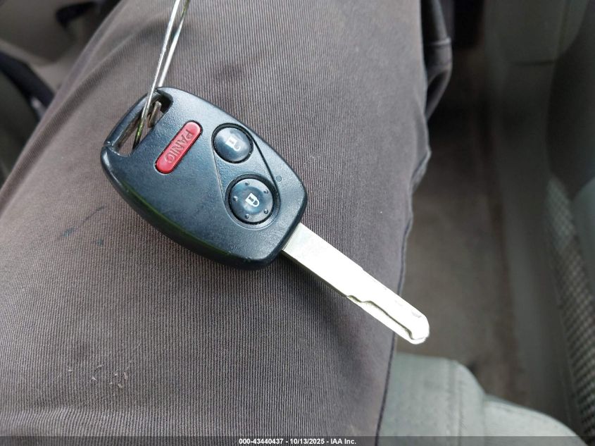 2006 Honda Pilot Lx VIN: 2HKYF18176H532958 Lot: 43440437