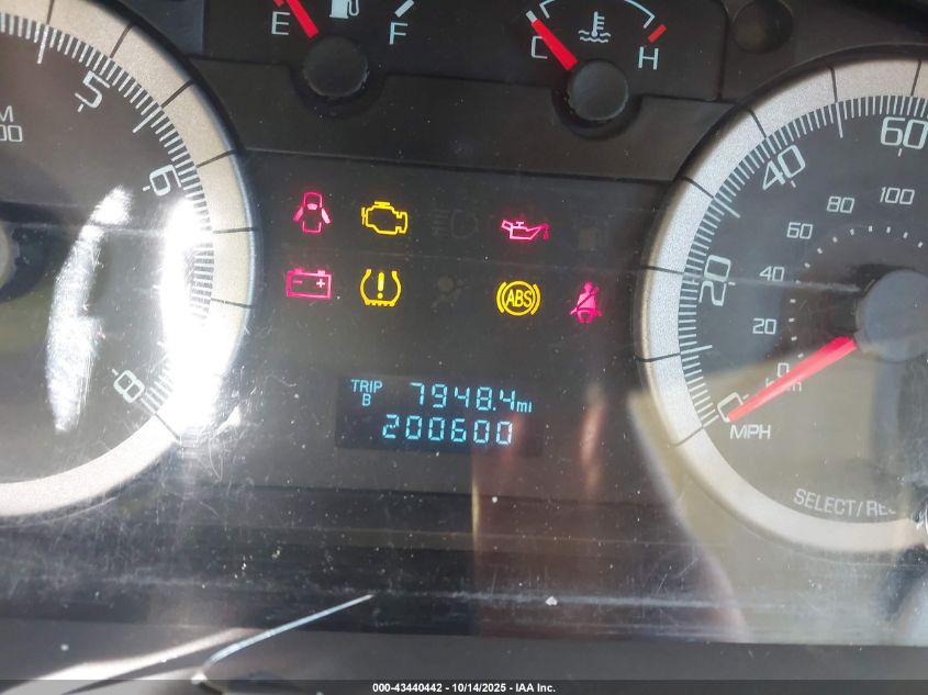 2008 Ford Escape Xlt VIN: 1FMCU93138KB58757 Lot: 43440442