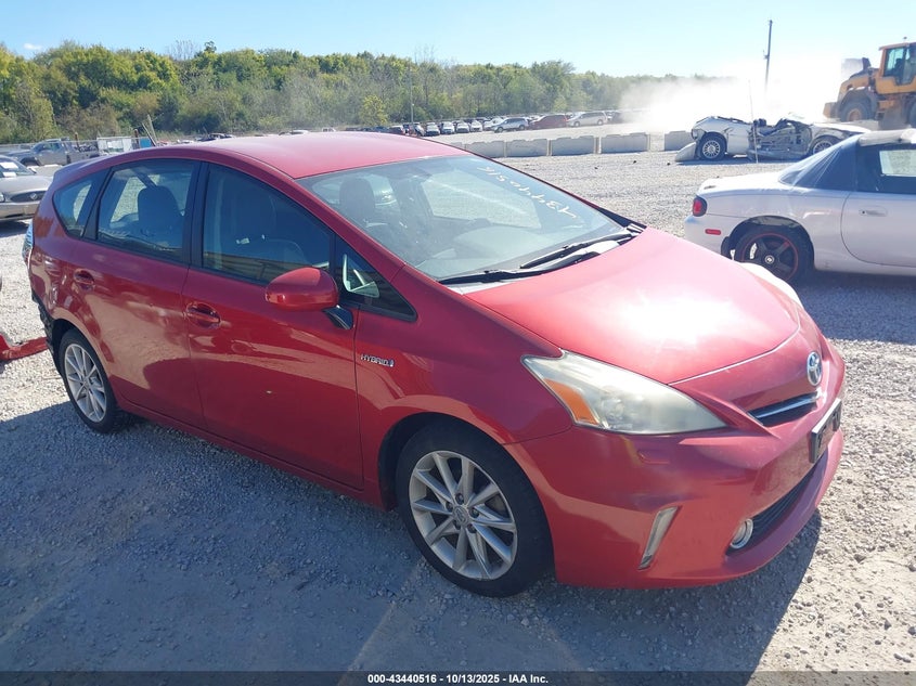 TOYOTA PRIUS V FIVE
