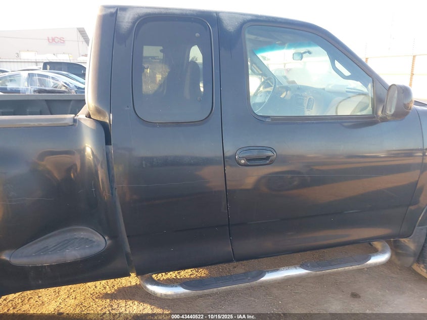1FTRX08L5YKA94457 2000 FORD F-150 photo no. 13