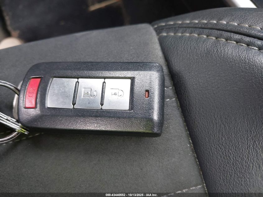 2019 Mitsubishi Outlander Le VIN: JA4AZ3A34KZ028820 Lot: 43440552