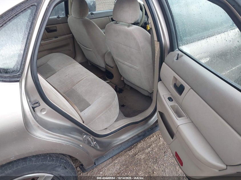 2007 Ford Taurus Se VIN: 1FAFP53U97A116423 Lot: 43440594