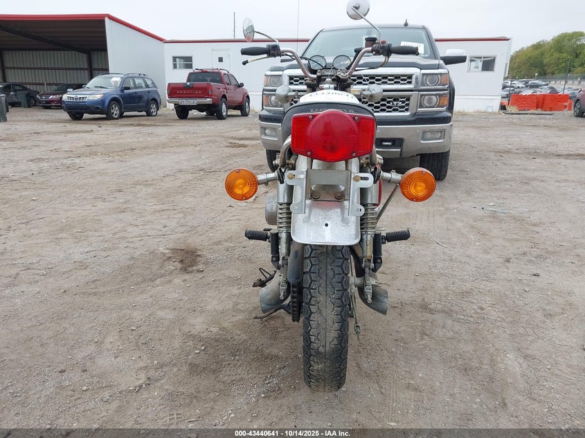 1975 Honda Cb750 VIN: CB750E2414888 Lot: 43440641