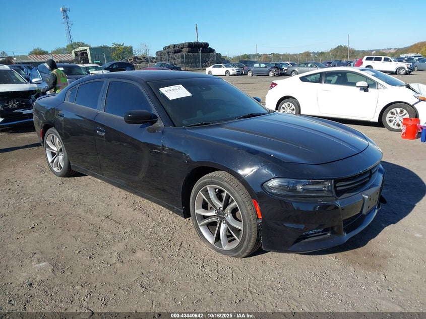 DODGE CHARGER ROAD/TRACK