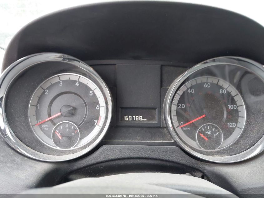 2017 Dodge Grand Caravan Sxt VIN: 2C4RDGCG5HR600530 Lot: 43440678