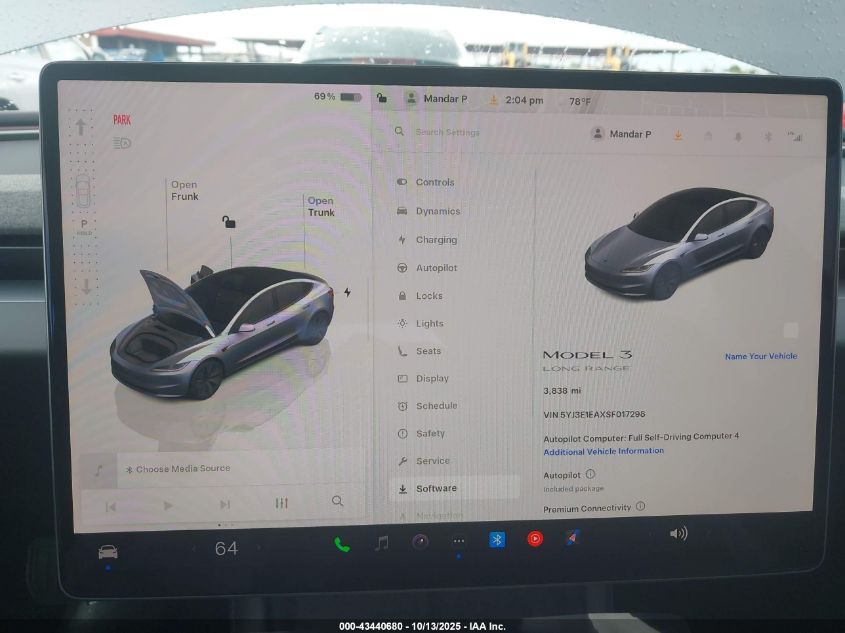 2025 Tesla Model 3 Long Range Rear-Wheel Drive VIN: 5YJ3E1EAXSF017298 Lot: 43440680