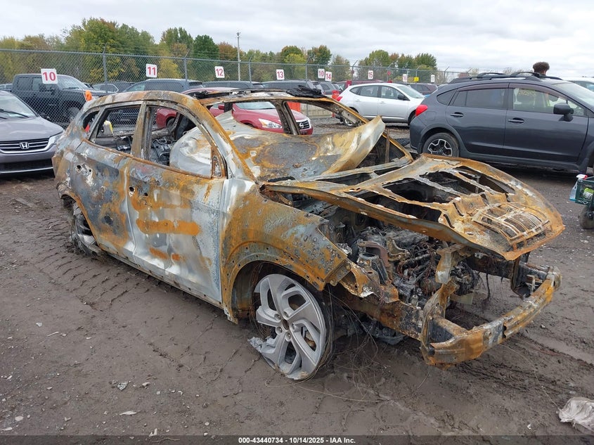 KM8J3CA28JU691250 2018 Hyundai Tucson Value auction photo 1