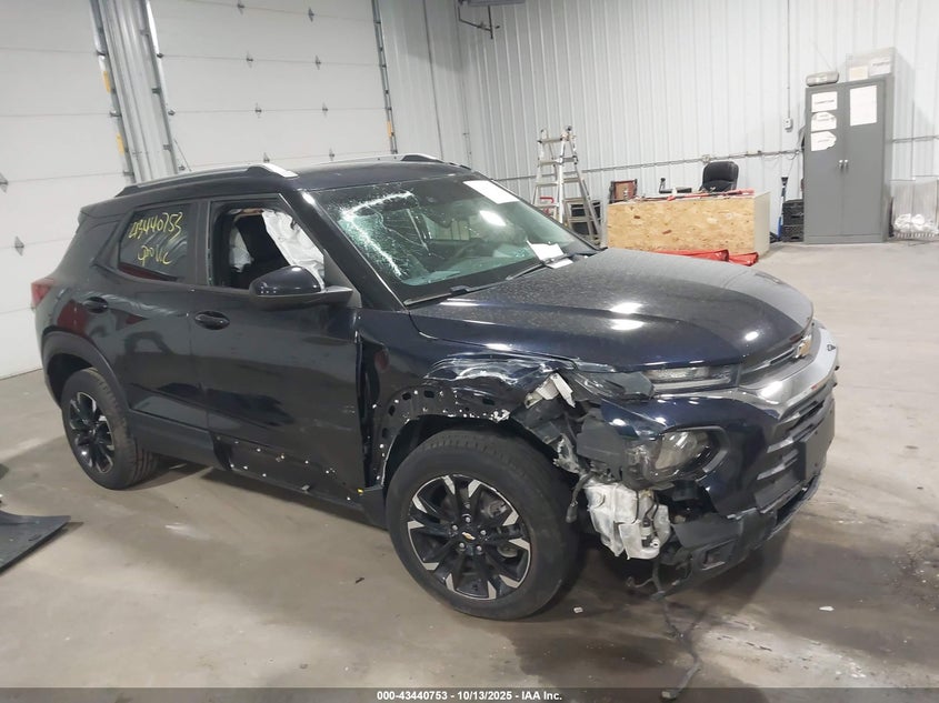 CHEVROLET TRAILBLAZER FWD LT