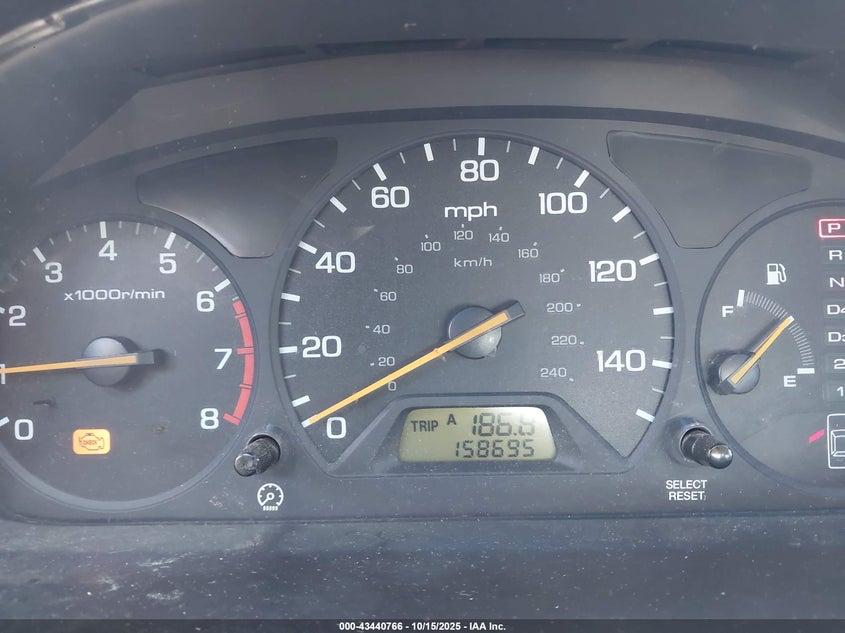 1HGCG2240XA005516 1999 HONDA ACCORD photo no. 7
