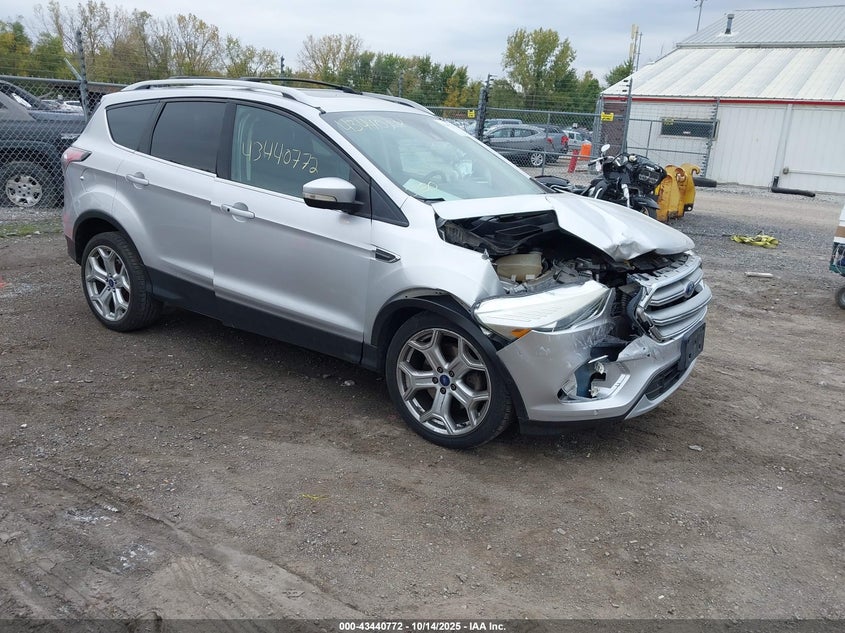 FORD ESCAPE TITANIUM