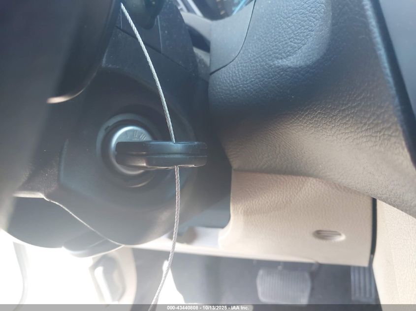 2013 Ford Focus Se VIN: 1FADP3F25DL327611 Lot: 43440808