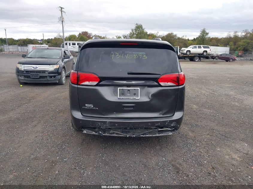 2017 Chrysler Pacifica Touring-L Plus VIN: 2C4RC1EG4HR712443 Lot: 43440893