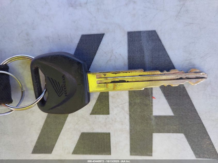 2015 Honda Cbr650 F VIN: MLHRC7404F5100323 Lot: 43440972