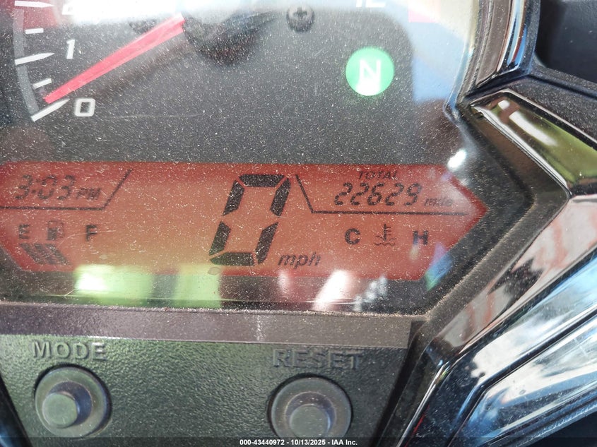 2015 Honda Cbr650 F VIN: MLHRC7404F5100323 Lot: 43440972