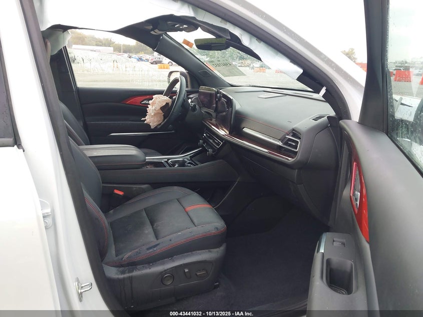 1GNEVLKS0RJ146775 2024 CHEVROLET TRAVERSE photo no. 5