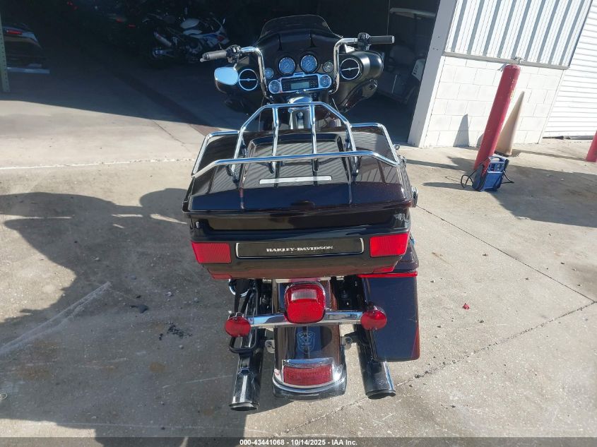 2011 Harley-Davidson Flhtk VIN: 1HD1KEM1XBB605714 Lot: 43441068