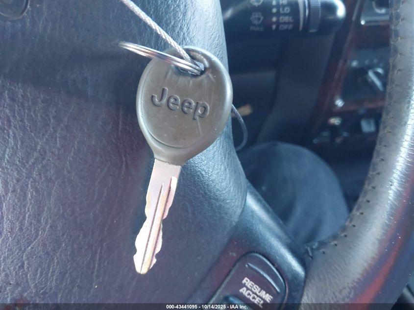 2000 Jeep Cherokee Limited VIN: 1J4FF68S0YL205758 Lot: 43441095